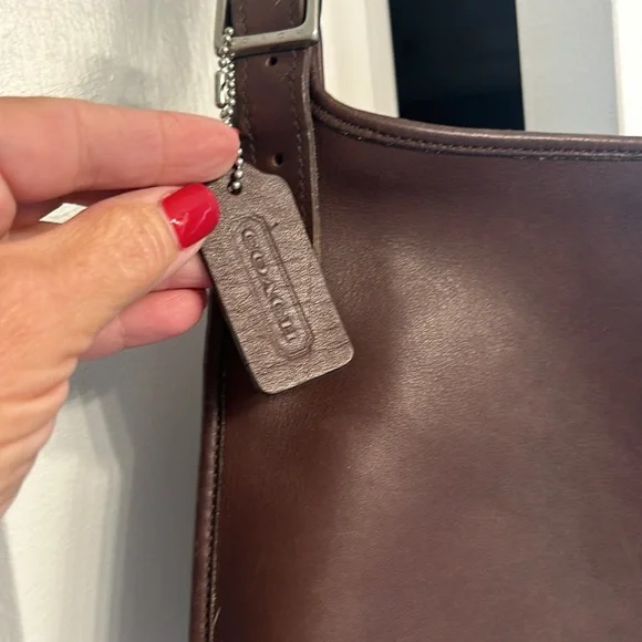 Coach Brown Leather Shoulder Bag - Picture 3 of 7